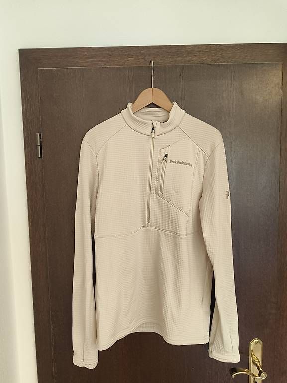 Jacken: Peakperformance Fleece Beige Size M – Gebraucht aus Carona von ufd_ncr8