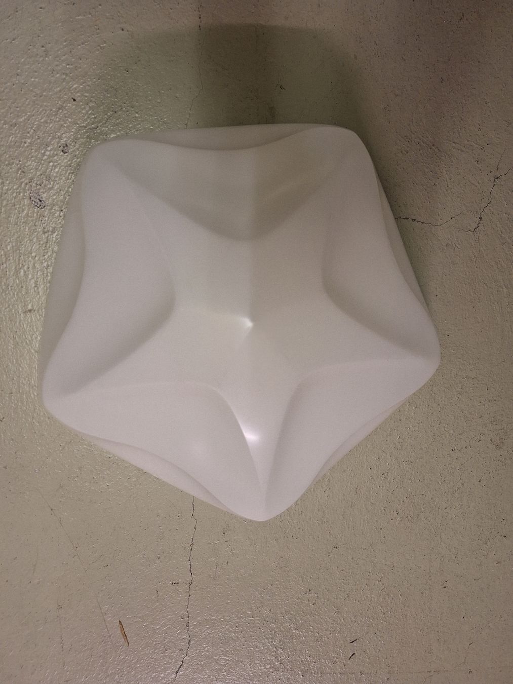 Lampadari & plafoniere: Decken- und Wandlampe – Usato da Winterthur venduto da Eurythmistin