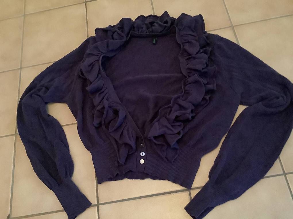 Benetton Bolero: Boléro violet Benetton gr. S – Usato da Icogne venduto da Juka