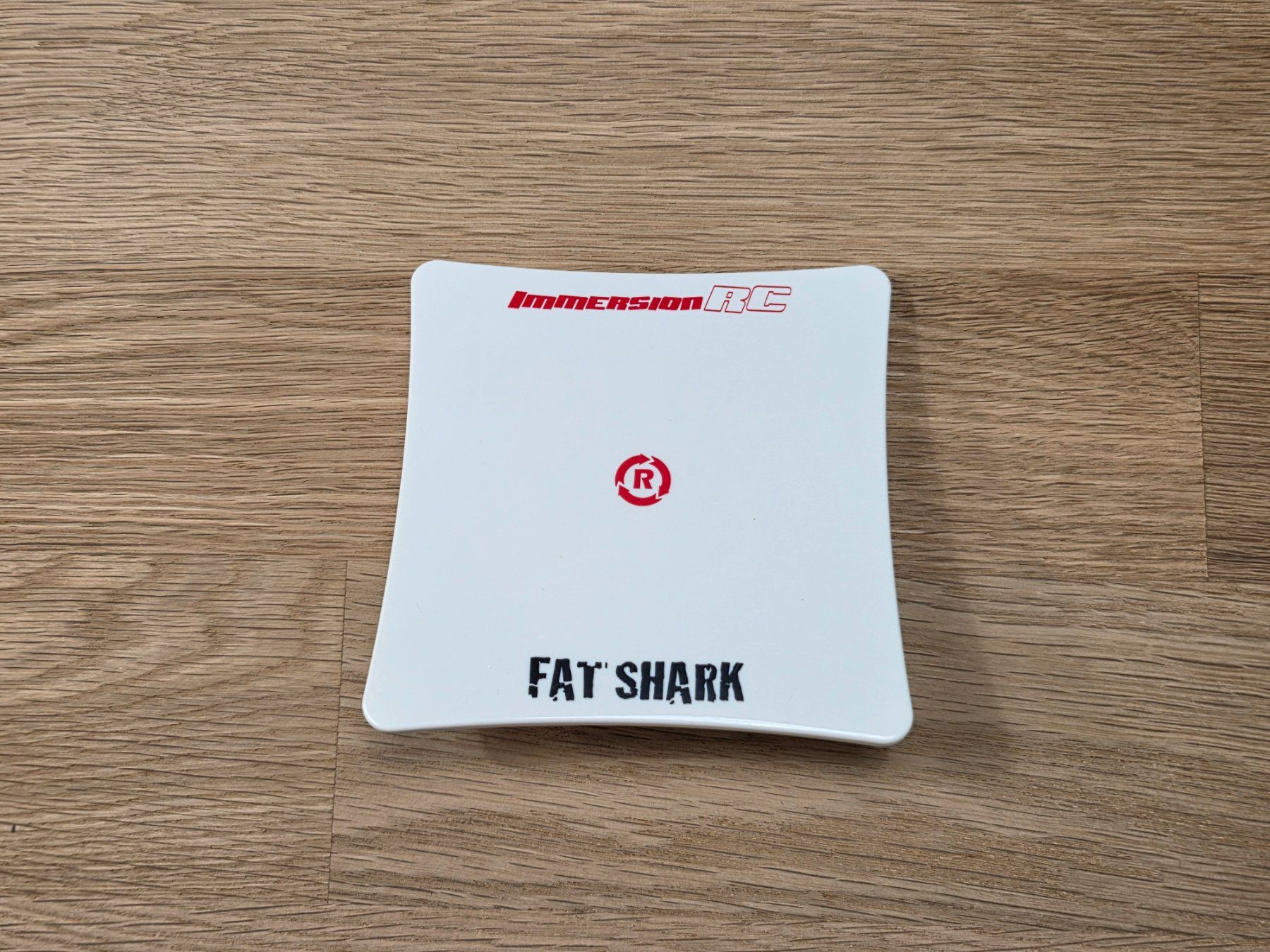 Radiocomunicazione: FatShark Patch Antenne 13dBi RHCP – Usato da Rotkreuz venduto da vabu33