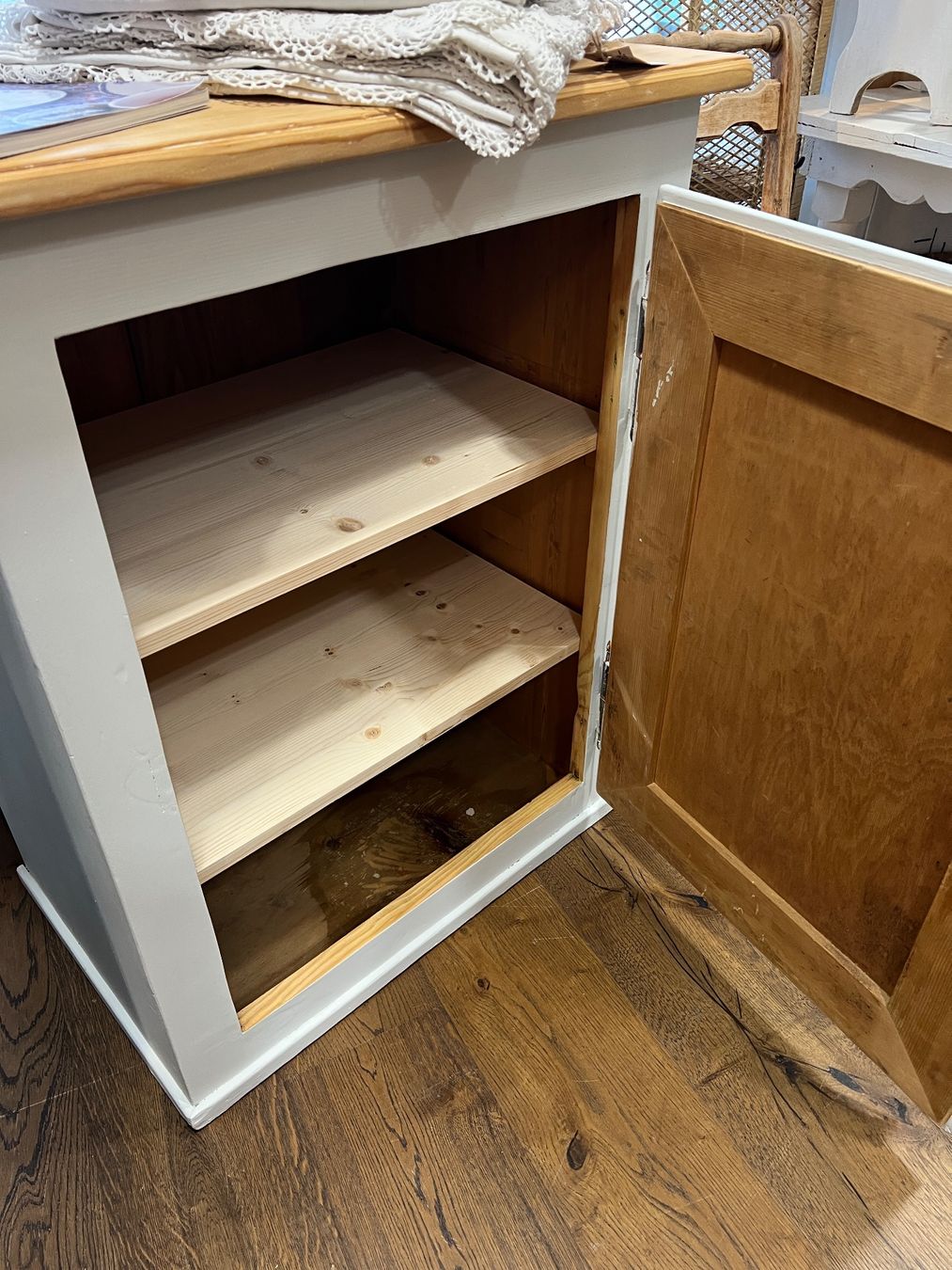 Cassettiere: Kommode 70x46cm Schrank Anrichte – Usato da Sirnach venduto da dasrosahaus 5