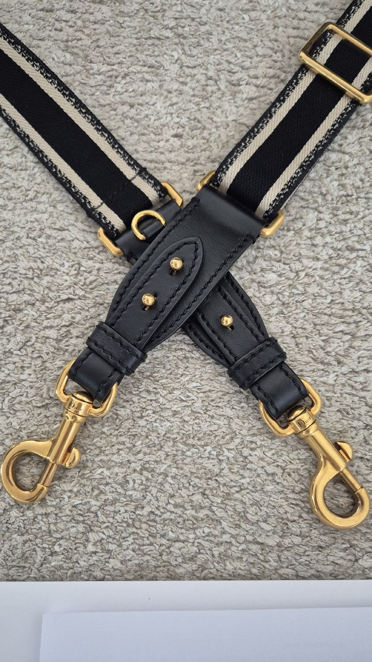 Dior Autres vêtements & accessoires: Christian Dior Strap/ Schulterriemen – D'occasion à Oberentfelden par Principessa75 4