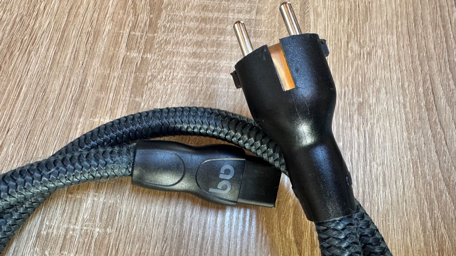 AudioQuest Cavi: Audio Quest NRG Y Stromkabel, 1m – Usato da Ennetbaden venduto da vik_l8jt 2