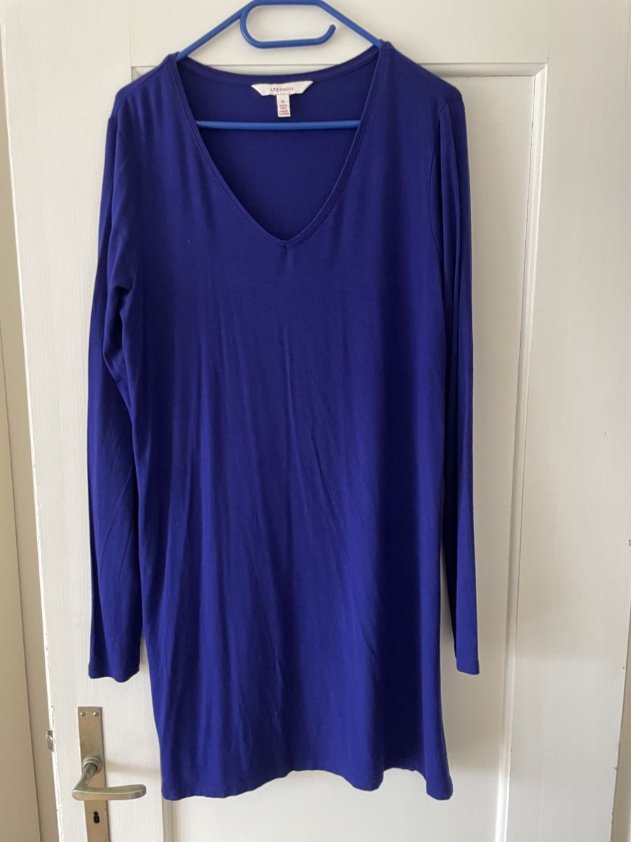 Tuniken: Long Tall Sally Tunika violett, Gr. M – Gebraucht aus Zürich von kaeseweckerin
