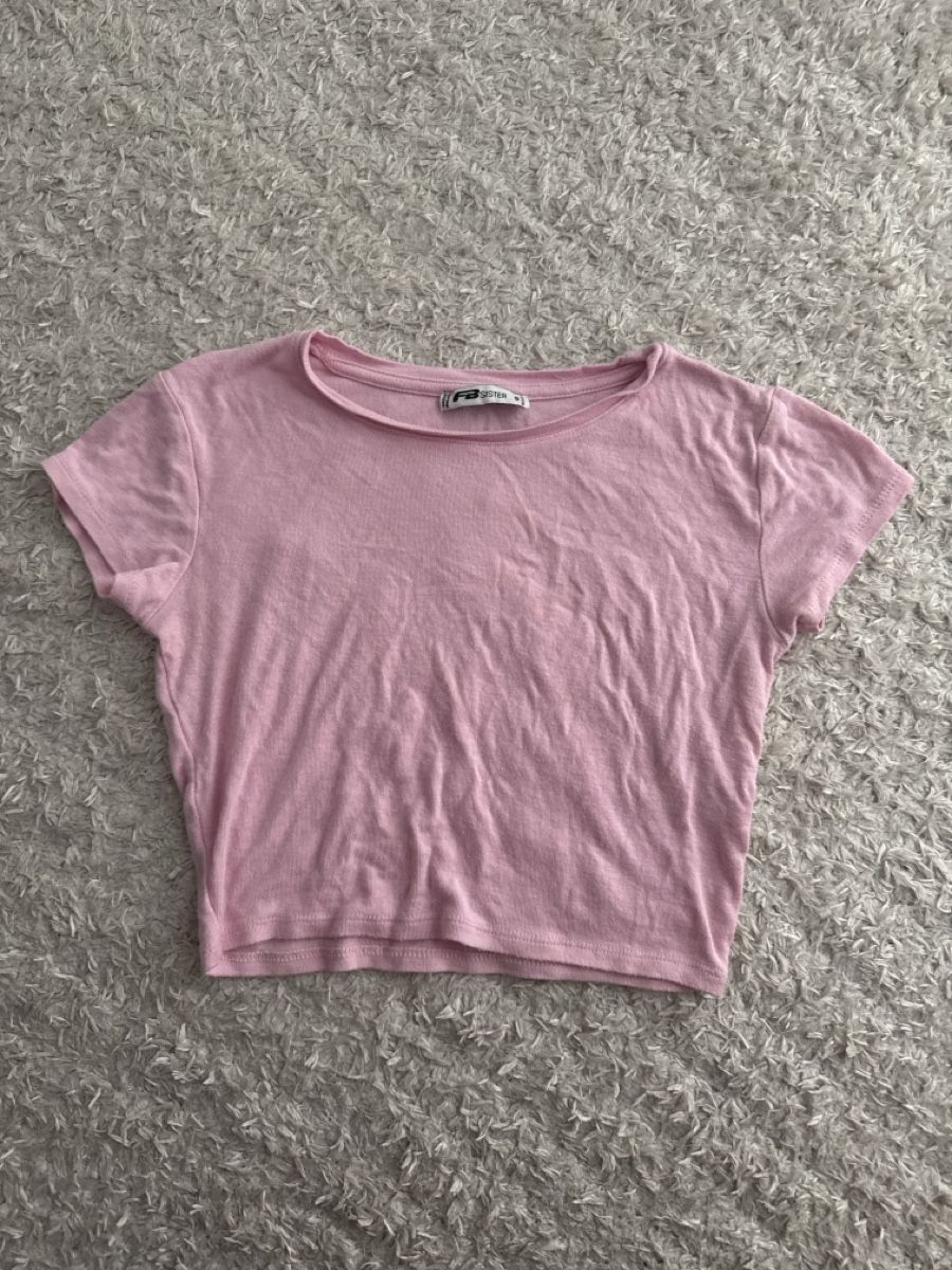 Top: Cropped T-Shirt, Grösse S, pink – Nuovo (secondo la descrizione) da Gächlingen venduto da anjuli_123