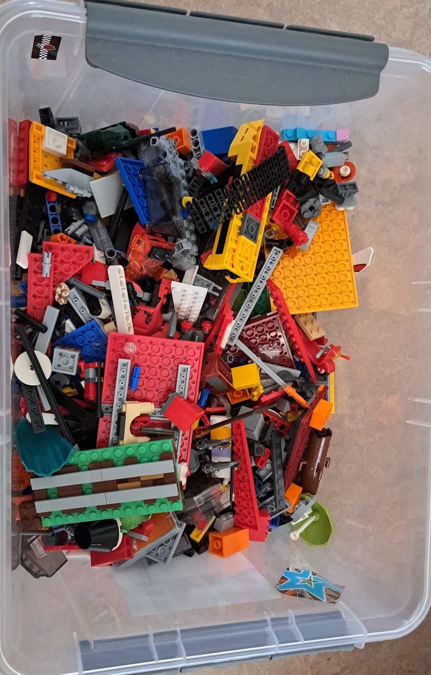 Lego Spielzeuge: Konvolut Lego Bausteine gebraucht – Gebraucht aus Frauenfeld von Yupee31