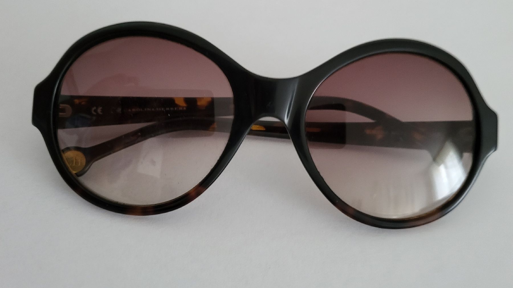 Carolina Herrera Occhiali & Lenti: Carolina Herrera Sonnenbrille – Usato da Zürich venduto da and_fpn2