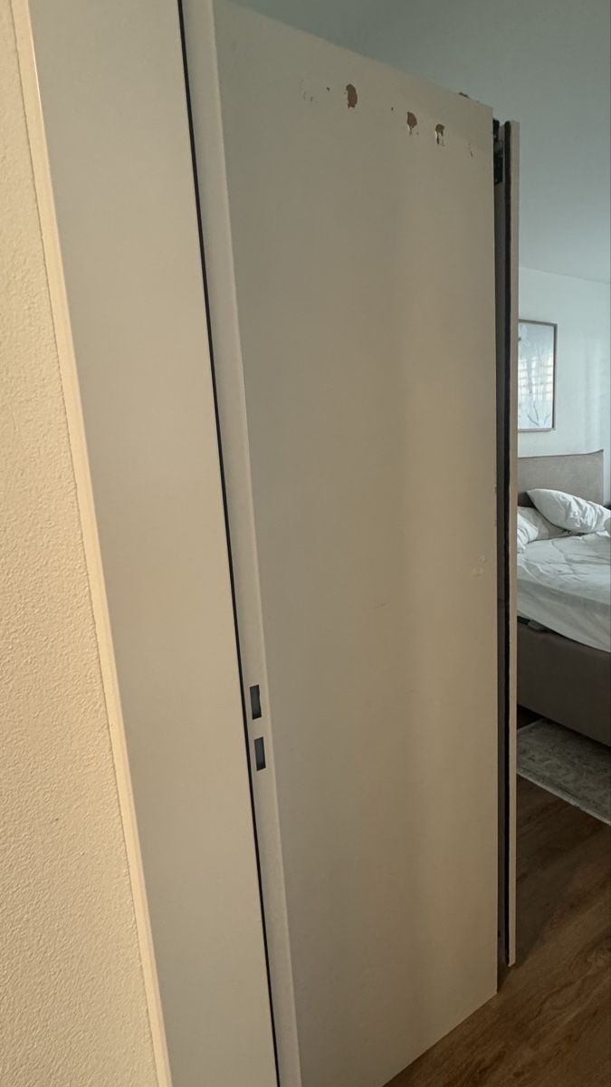 Armoires: GRATIS Ikea Schrank – D'occasion à Lachen SZ par pfingstroseMN 5