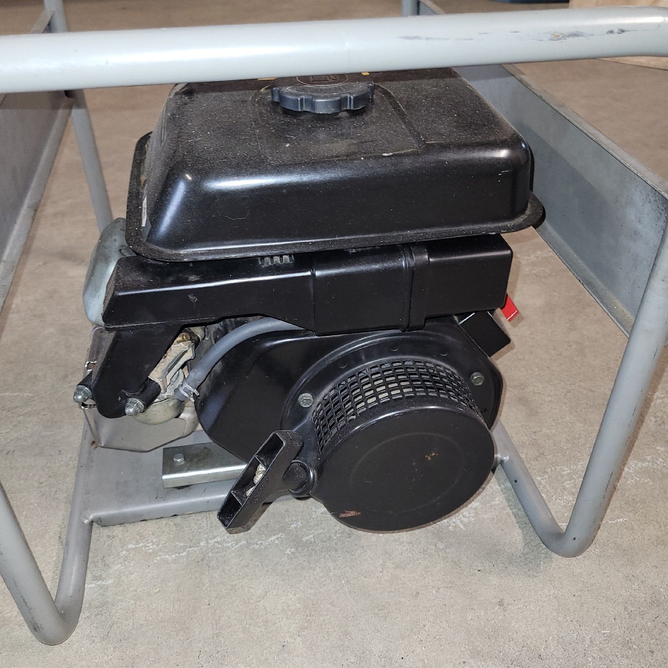 Generatori di corrente: notstrogruppe agregat generator werkstatt – Usato da Reichenburg venduto da AK_78 3