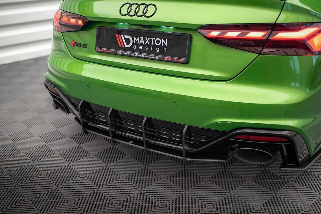 Tutti pezzi di ricambio auto: Bodykit Audi RS5 Sportback Facelift  – Usato da Trübbach venduto da nic_hgn9 2