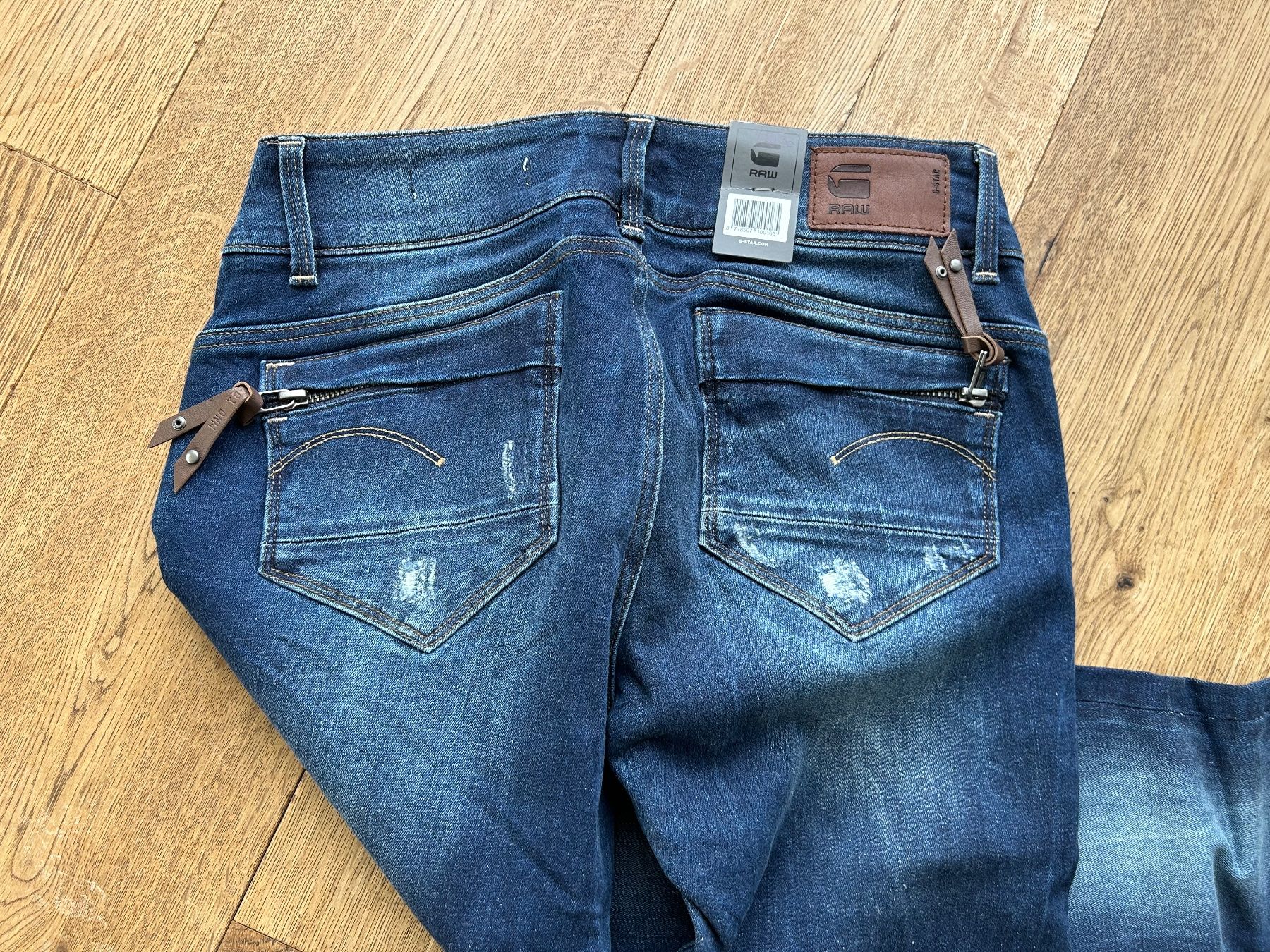 G-Star Jeans: Jeans, G-Star //NEU// 26/32 – Nuovo (secondo la descrizione) da Stettfurt venduto da outlet72 3