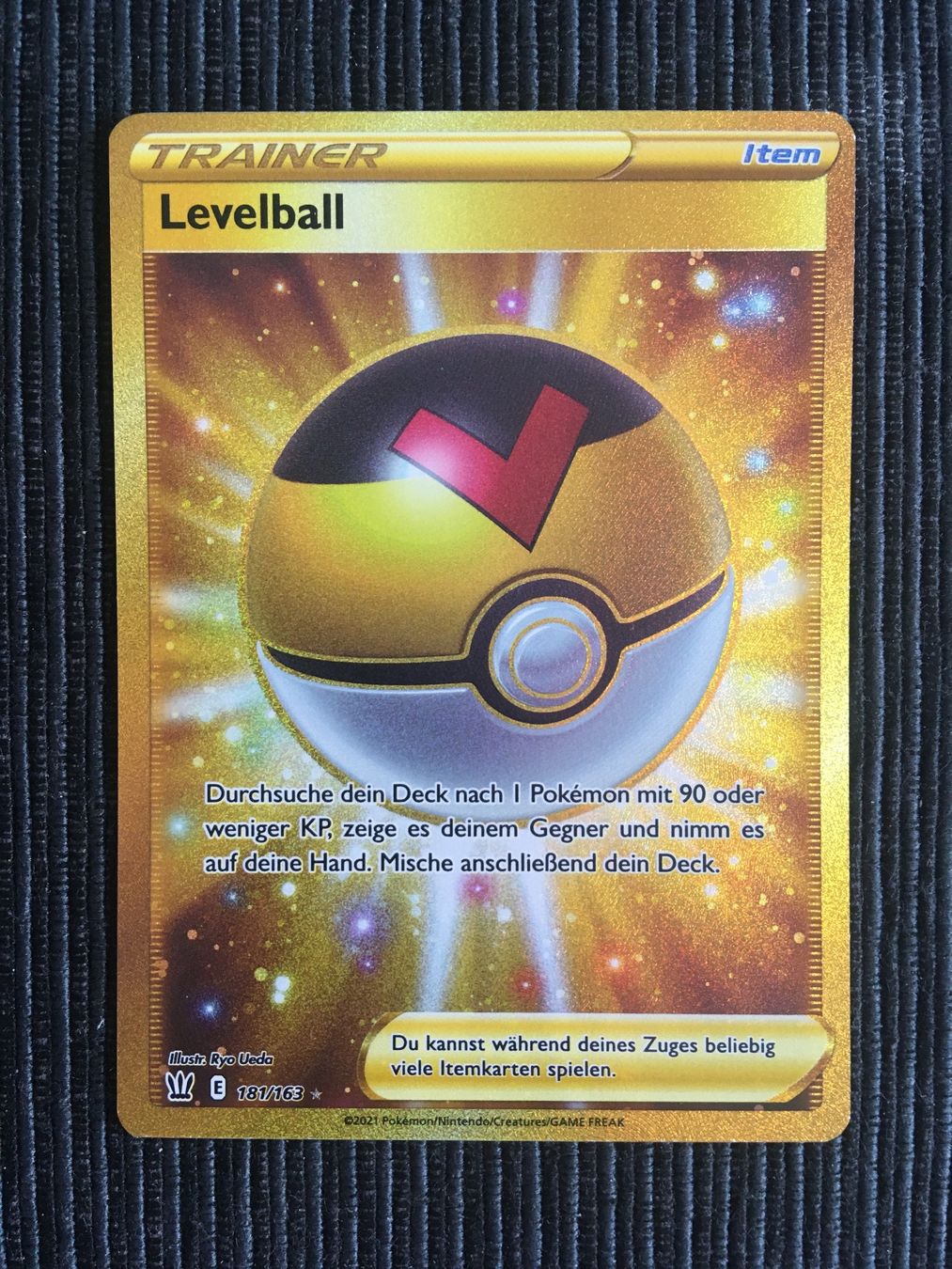 Pokémon Carte collezionabili: Pokemon Levelball Gold Battle Styles DE – Nuovo (secondo la descrizione) da Wabern venduto da Collectfun