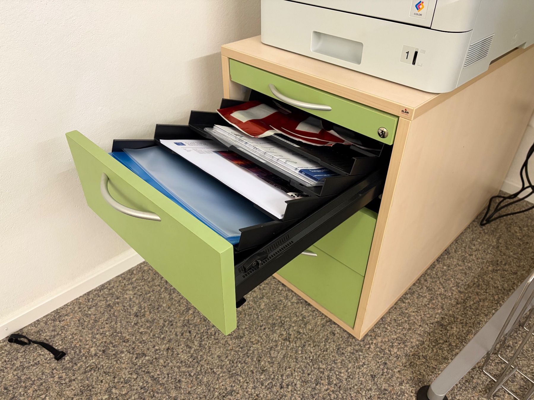 Elan Banconi: Schubladencontainer Marke ELAN – Usato da Galgenen venduto da Crystaldisplay 1
