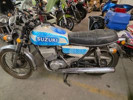 Suzuki GT 250 Ram Air