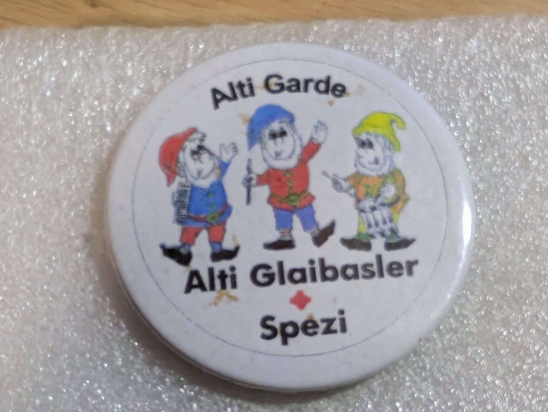 Plaquettes & Badges: Ansteckbutton 236: – D'occasion à Oppligen par Pin-Fall-Shop