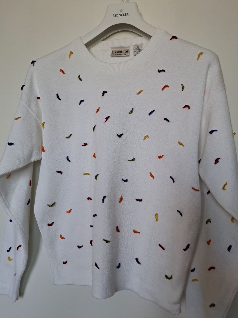 Maglioni & Felpe: schöner Pulli von ESSENTIAL Elements – Usato da Neuhausen am Rheinfall venduto da mariess 1