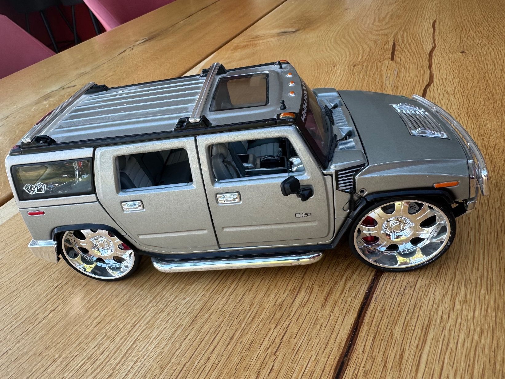 Maisto Modellini d'auto: Hummer H2 Modell 1/18 Maisto – Usato da Istighofen venduto da SirPatrick77