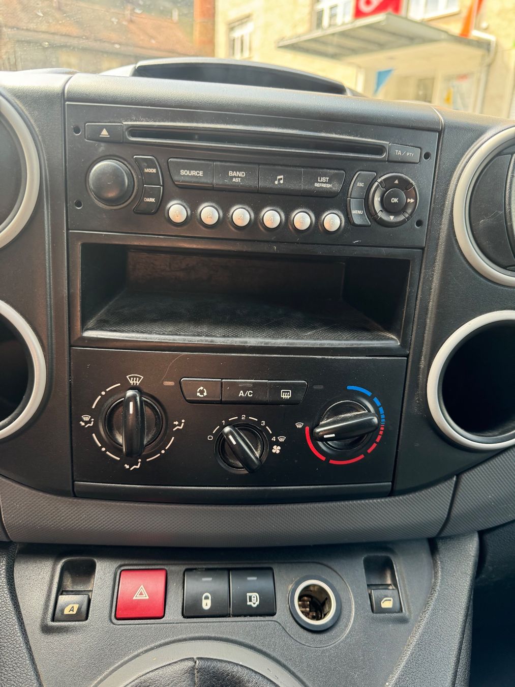 Citroën Veicoli commerciali: Citroën Berlingo 1.6HDi 90 – Nuovo (secondo la descrizione) da Bühler venduto da hot_tc5q 5