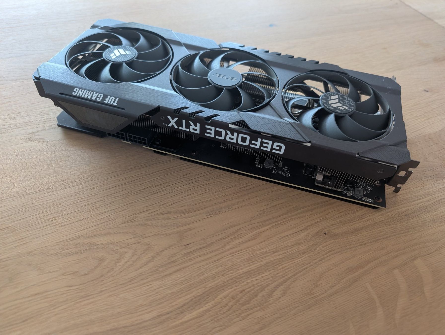 Asus Cartes graphiques: Nvidia GeForce RTX 3070 Asus TUF – D'occasion à Langenthal par NeXT405 2
