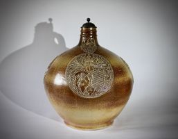 GR. BARTSMANNSKRUG MIT ZINNDECKEL. DEUTSCHLAND. 19./20JAHRH.