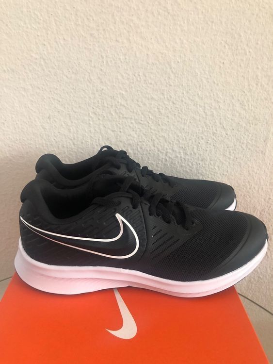 Nike Scarpe da donna: Nike Schuhe Gr 37.5 fabrikneu – Nuovo e nell'imballaggio originale da Zürich venduto da Herbion1 2