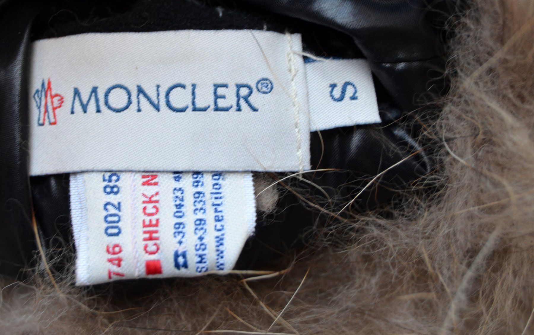 Moncler Guanti & manicotti: Moncler Fausthandschuhe / moufles S – Usato da Collonges venduto da Auganien 6