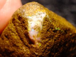 BOULDER ROH OPAL 24.27 gramms Rot feuer  CHF 1