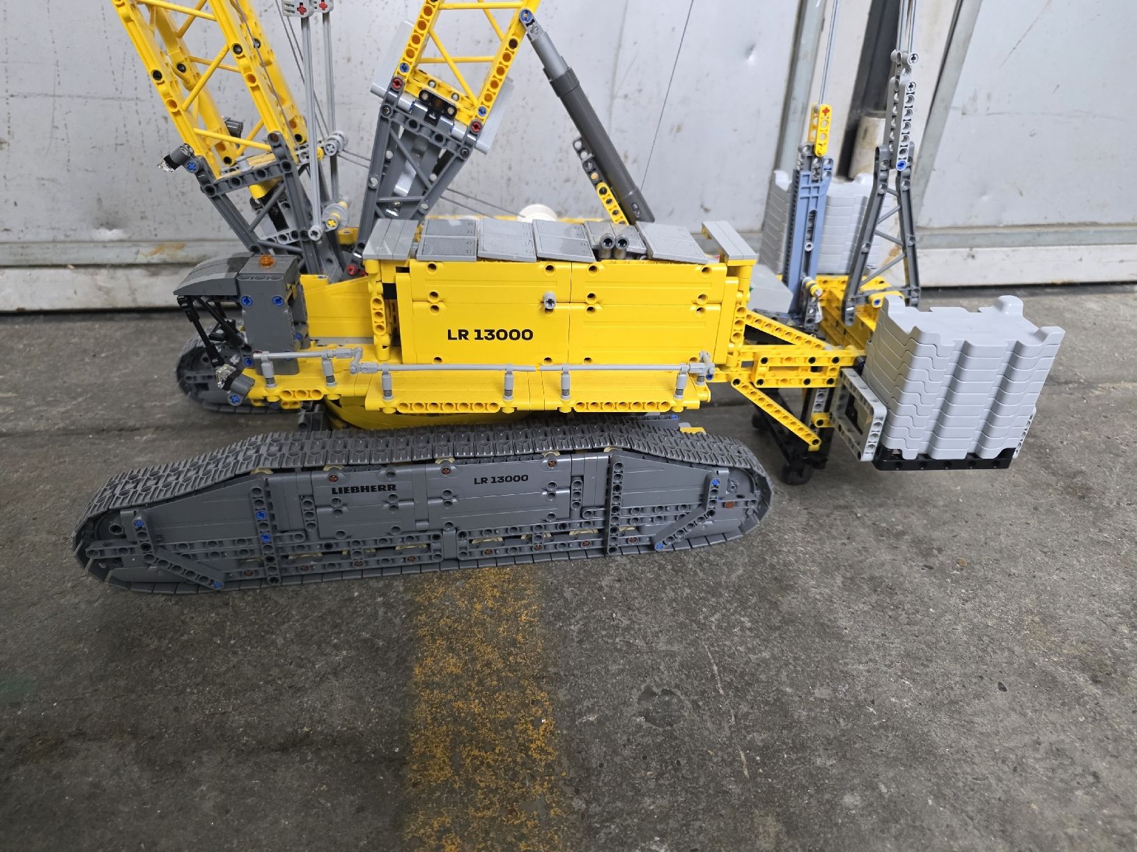 Liebherr Gru: Lego Technic Liebherr Kran LR 13000 – Usato da Büren SO venduto da Stevie_auktionen 2