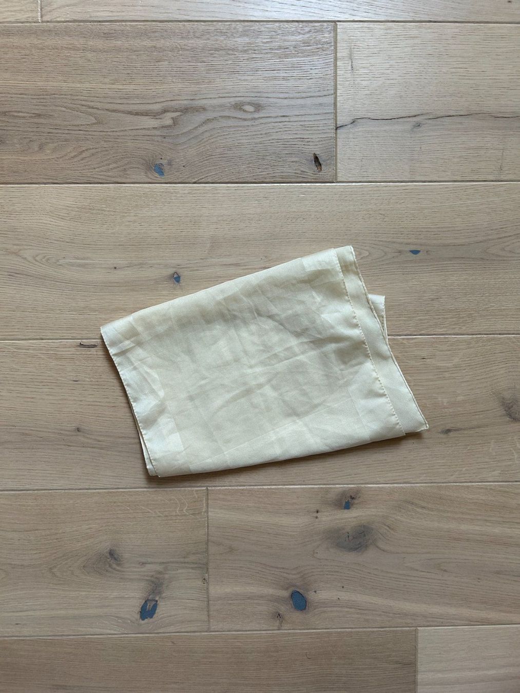 Foulard & Sciarpe: Off-white Lange Shawl – Nuovo (secondo la descrizione) da Richterswil venduto da sop_zwd9 1