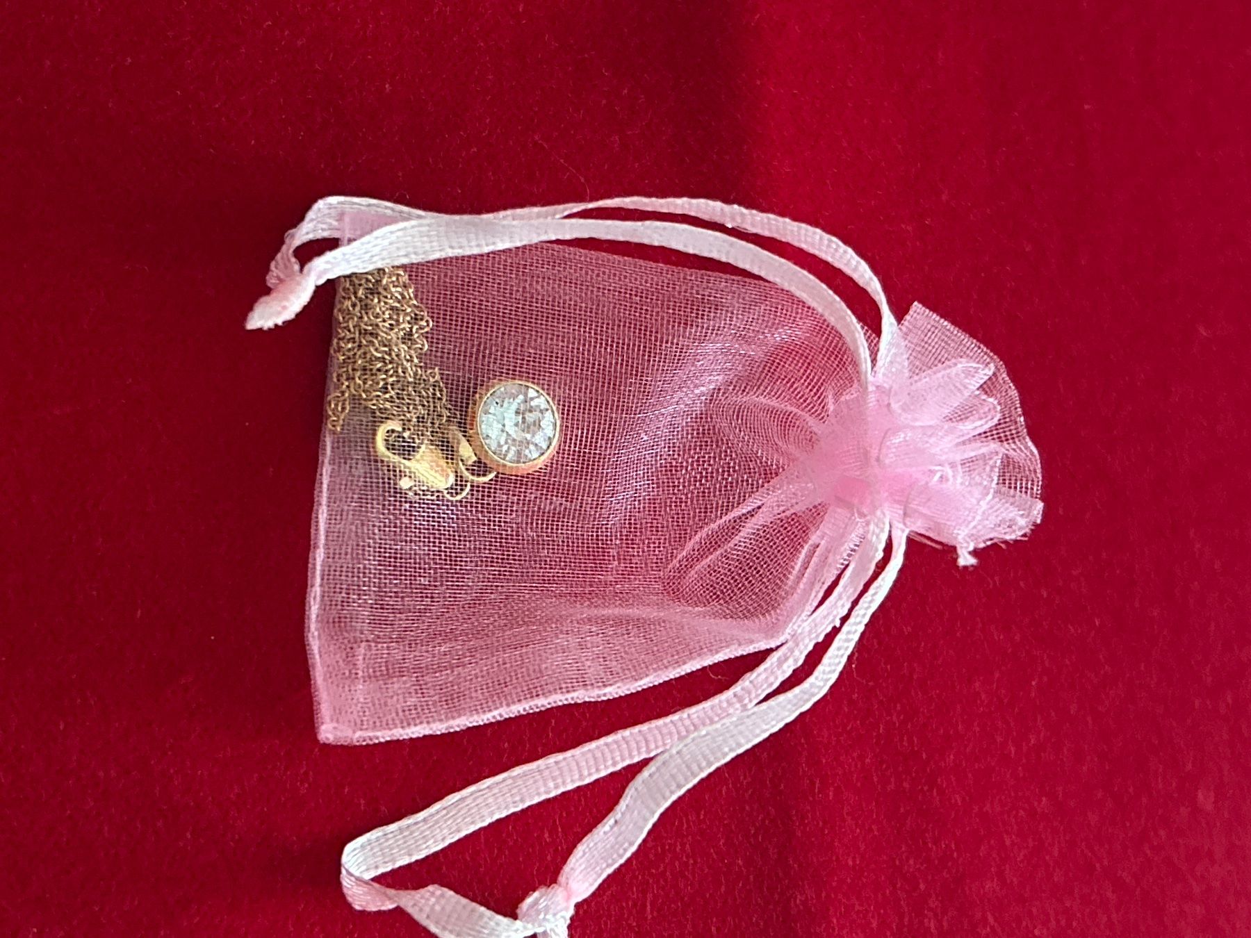 Colliers: Modeschmuck Halskette mit Anhänger goldfarben – D'occasion à Brunnen par Nala2929 7