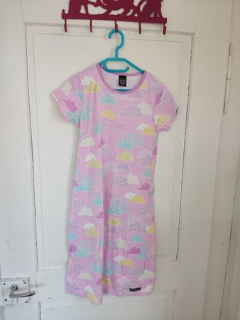 Kleid Villervalla Gr 146/152 