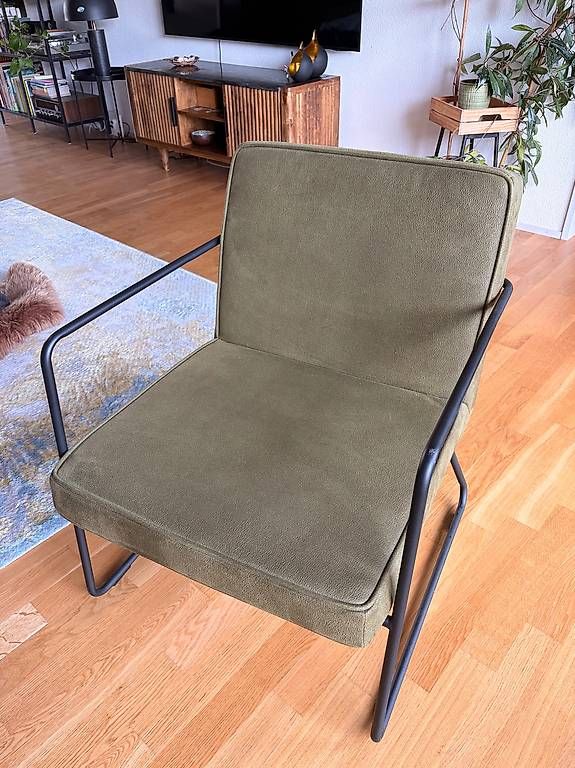 Poltrone: Olivgrüner Design-Sessel – Nuovo e nell'imballaggio originale da Schlieren venduto da fio_7ltb 1