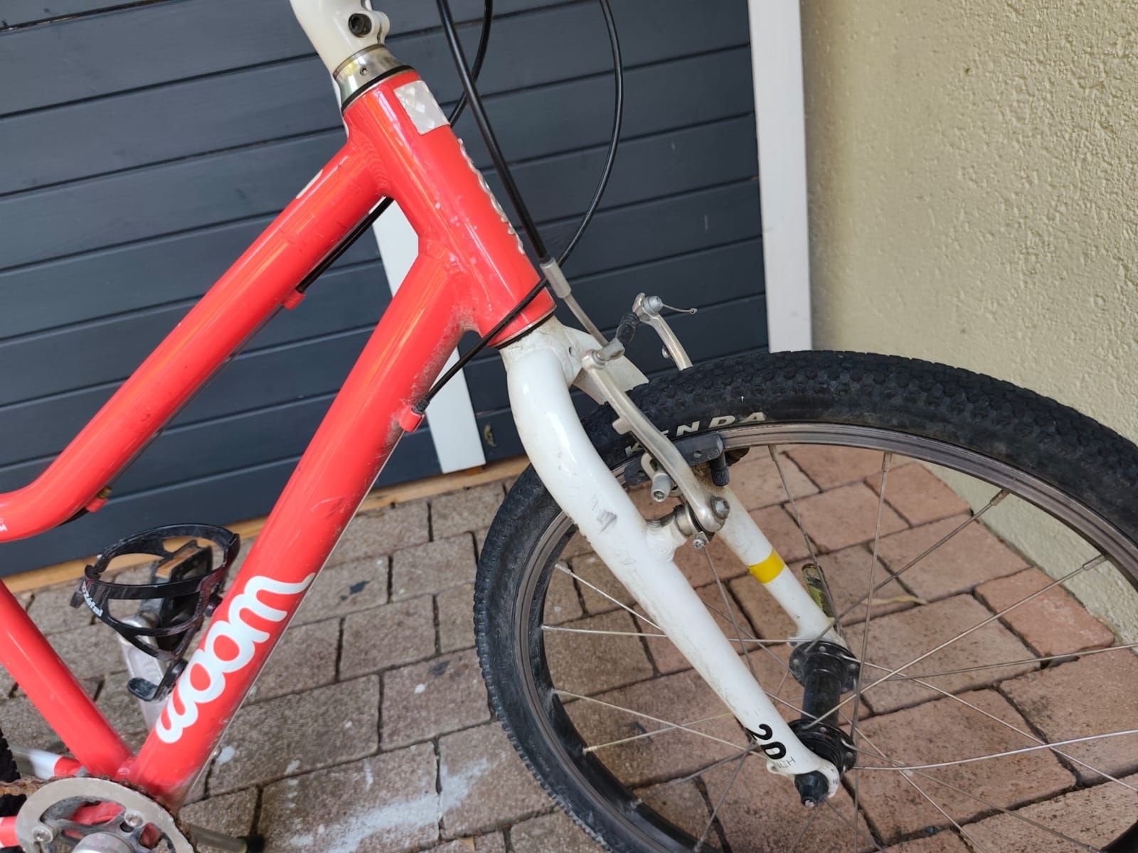 Woom Vélos: Woom 4 ab CHF 1.- – D'occasion à Weisslingen par Airgate 2