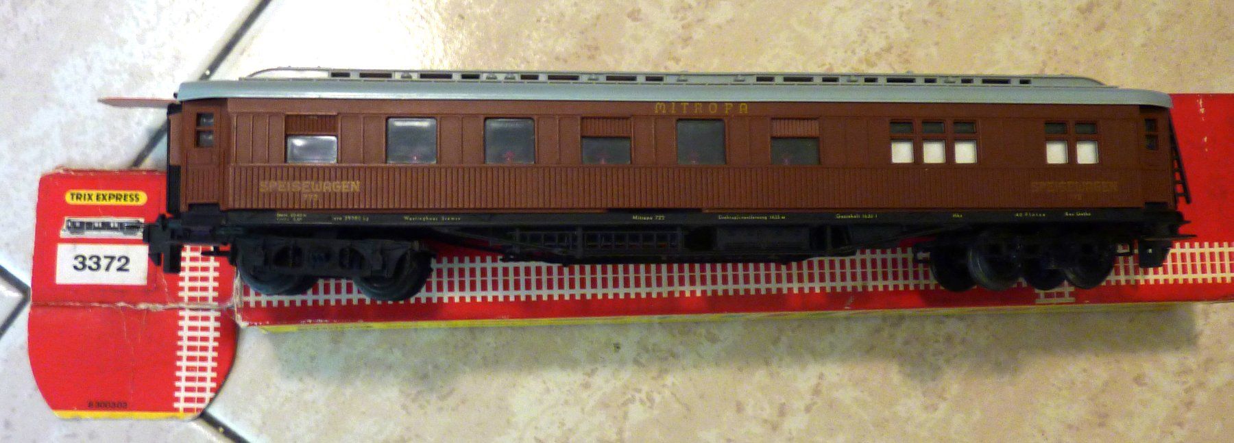 Trix Modelleisenbahnen: Trix Express Mitropa-Speisewagen-Voiture-restaurant – Gebraucht aus Bern von Dedonegro 3