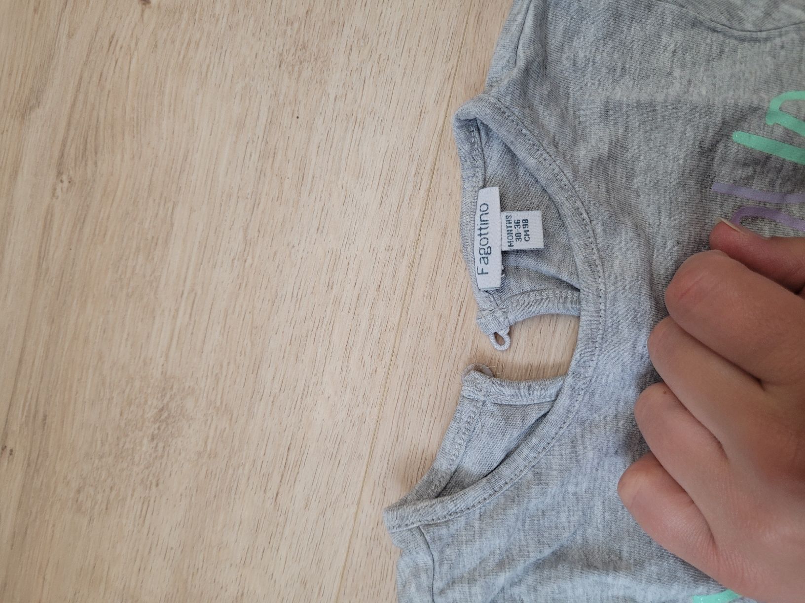 Pullover & Sweatshirts: Pullover Gr. 98 – Gebraucht aus Lupsingen von sta_wgg5 2