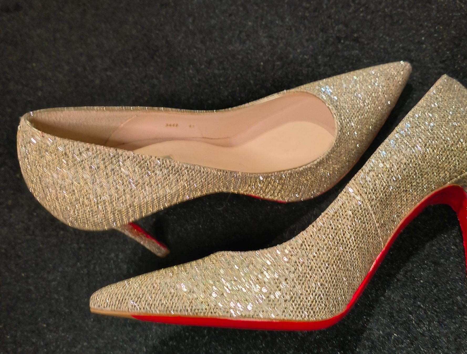 Damenschuhe: L.K. Bennett Glitzer Pumps Gr. 41 Vintage – Gebraucht aus Zürich von AlyaaG 2