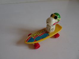 Snoopy auf Skateboard, Vintage Spielzeug von 1966! Top