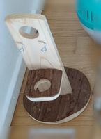 -93% Trixie Trinkflaschenhalter Holz 18x30x18, Top-Zustand!