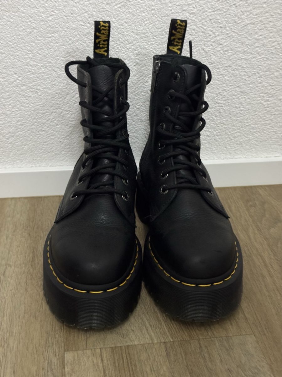 Dr. Martens Scarpe da uomo: Dd. Martens – Nuovo (secondo la descrizione) da Sierre venduto da jen_w8vt