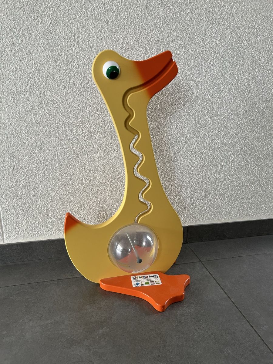 Big Belly Bank Spardosen: Spardose Ente, mit Kugelbahn-Effekt – Gebraucht aus Ebertswil von MartinaGerber