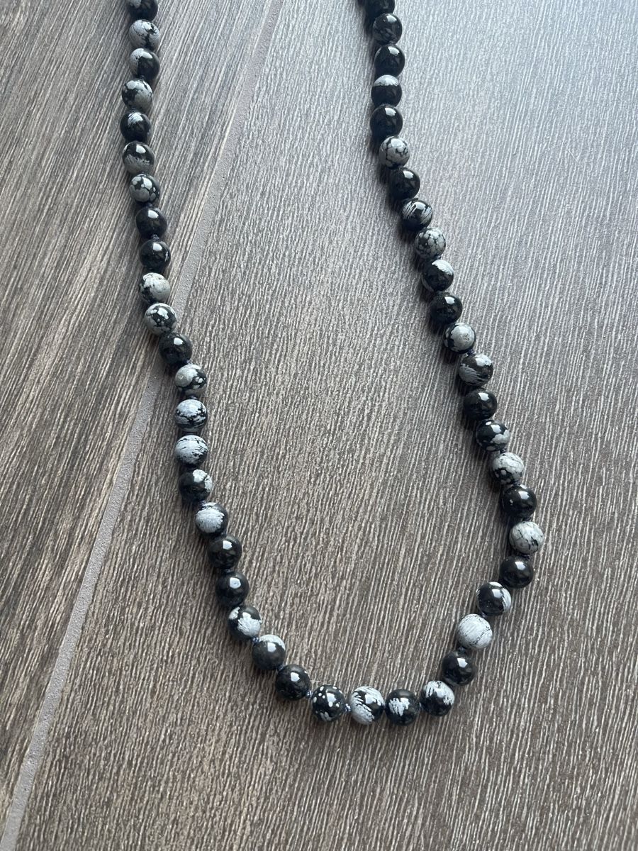 Catenine: Halskette aus Obsidian – Usato da Cadenazzo venduto da Adri.Ela 1
