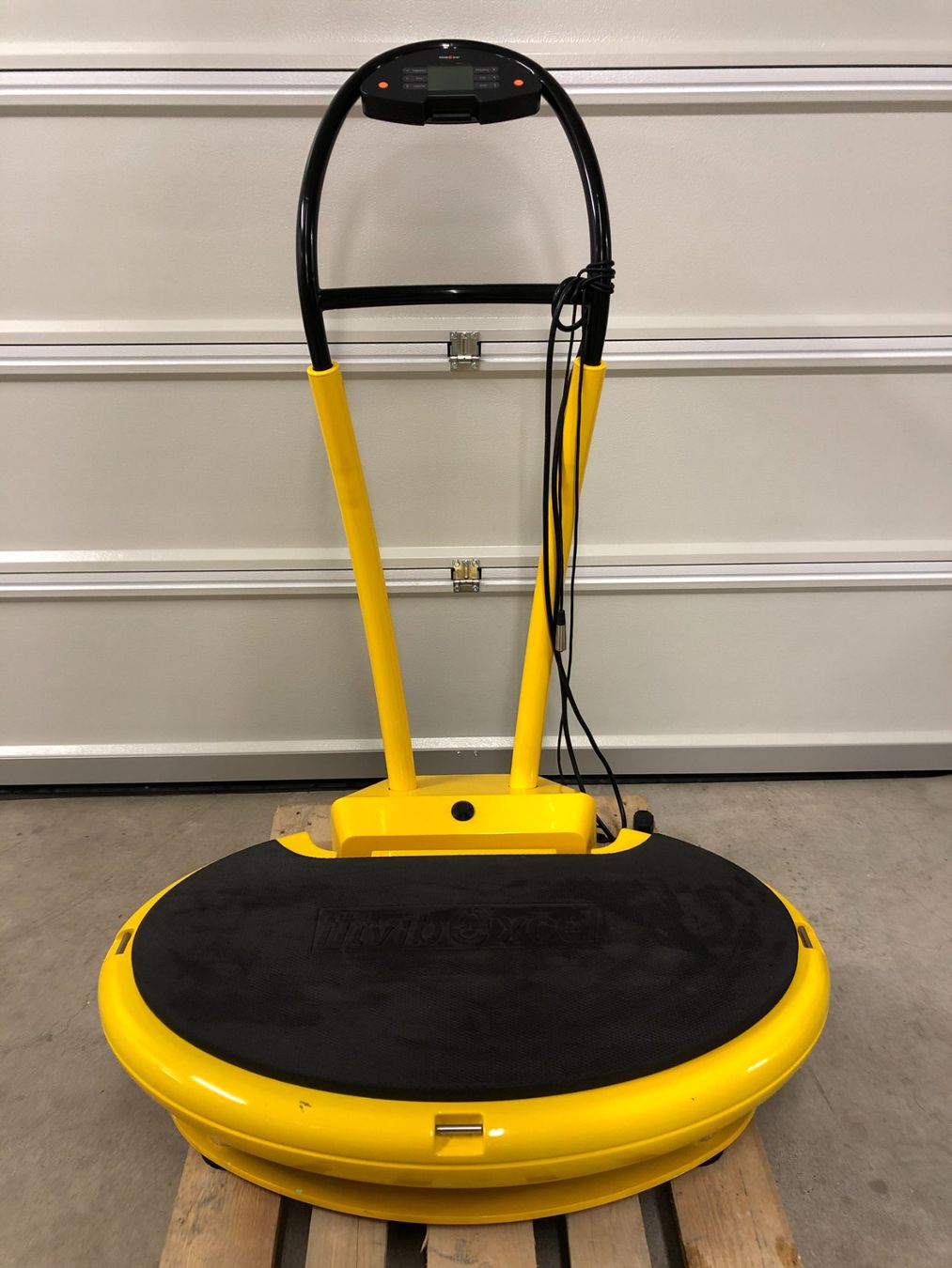 Hometrainer: BodyVibe fitvibexcel – Usato da Spreitenbach venduto da Hemilex