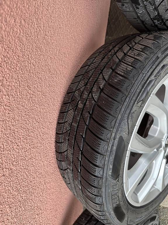 Ford Cerchioni: Ford Kuga Winter reifen – Usato da selzach venduto da Momo117 2