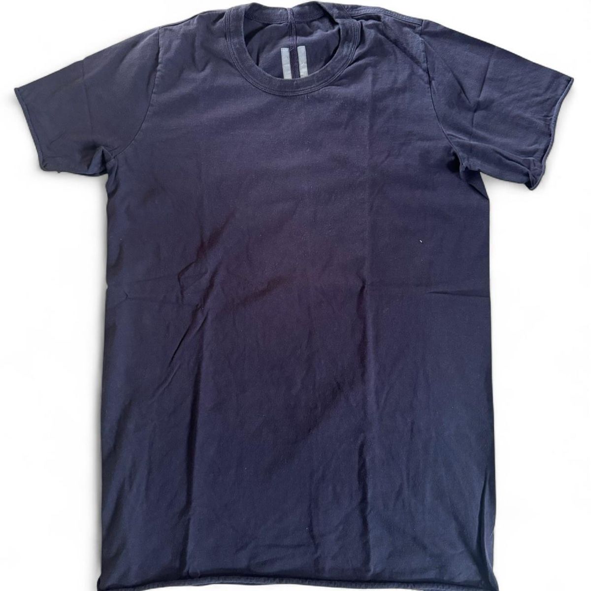 Rick Owens T-shirt: Rick Owens Basic Short-Sleeved T-Shirt Long – Usato da Niederbüren venduto da rubenpeterbuchli