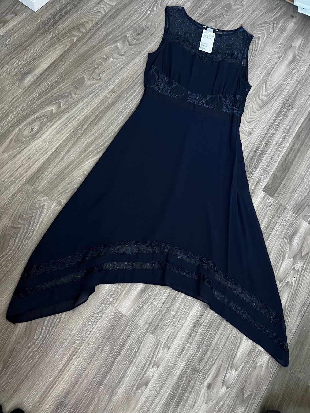 Vestiti: NEU Cocktailkleid Gr. 36 – Nuovo e nell'imballaggio originale da Rorbas venduto da bau_5wpj