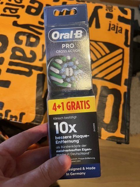 Oral B Zahnpflege: Oral B Pro cross action noir x5 – Neu und originalverpackt aus Noville von Berlusconi55