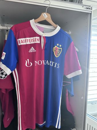 FcBasel Trikot von Renato Steffen 17/18 Matchworn
