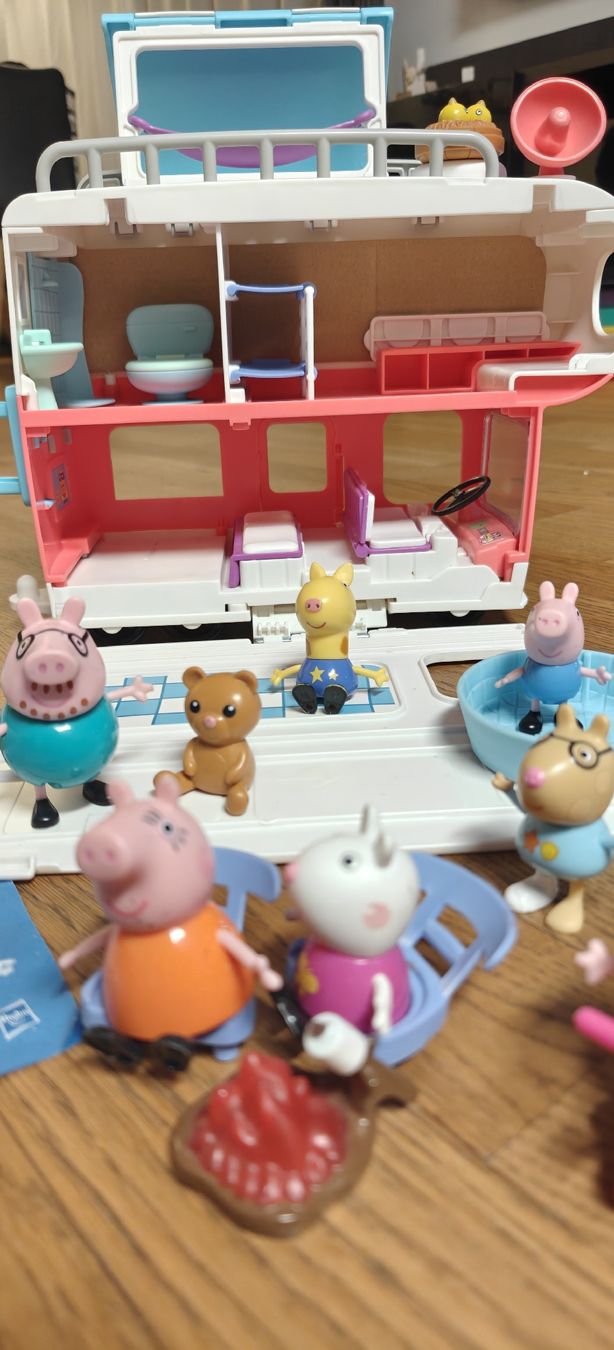 Hasbro Giocattoli: Peppa Pig Wust Camper Caravan + Freunde – Nuovo (secondo la descrizione) da Obernau venduto da ChooseWisely 1