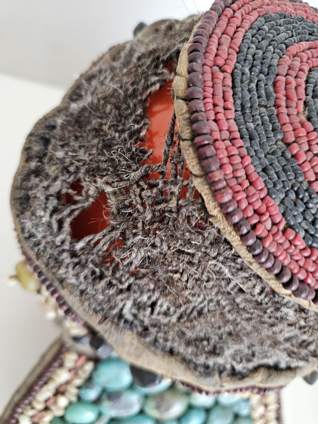 Copricapi, berretti & cappellini: Antiker nepalesischer Jagdhut – Usato da Luzern venduto da TausendD 5