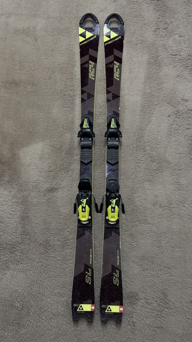 Fischer Sci: Fischer RC4 Race SL Ski 150 cm mit Bindung – Usato da Dietlikon venduto da kickboxer_999